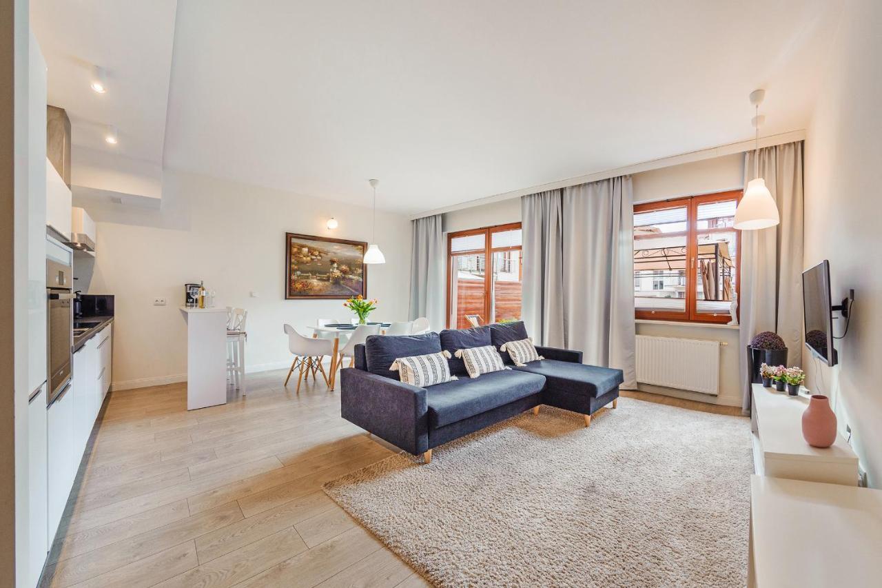 Leilighet Meiguan With Huge Terrace + Extra 2 Parking Spots